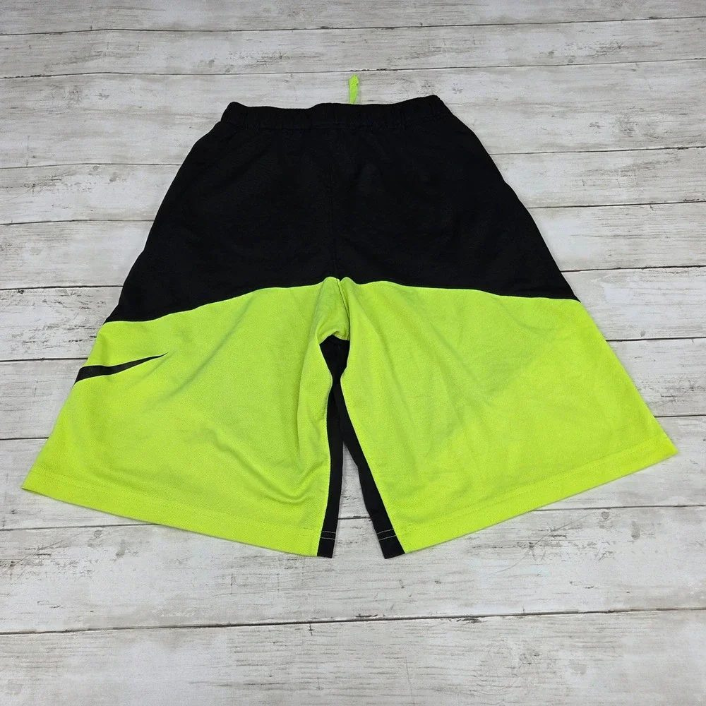 Nike Dri-FIT Basketball Shorts Colorblock Boys Large Black Volt 822952-012